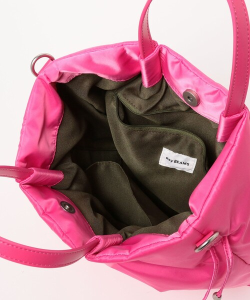 Ray BEAMS（レイビームス）の「Ray BEAMS / パディッド トート バッグ（トートバッグ・レディース・オリーブ/レッド系その他・ONE SIZE）」の12枚目の写真