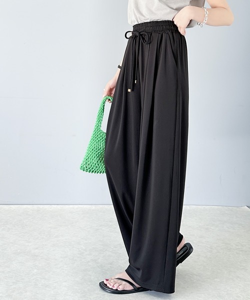 ルックスも機能性も優秀♪ギャザーワイドストレートイージーパンツ