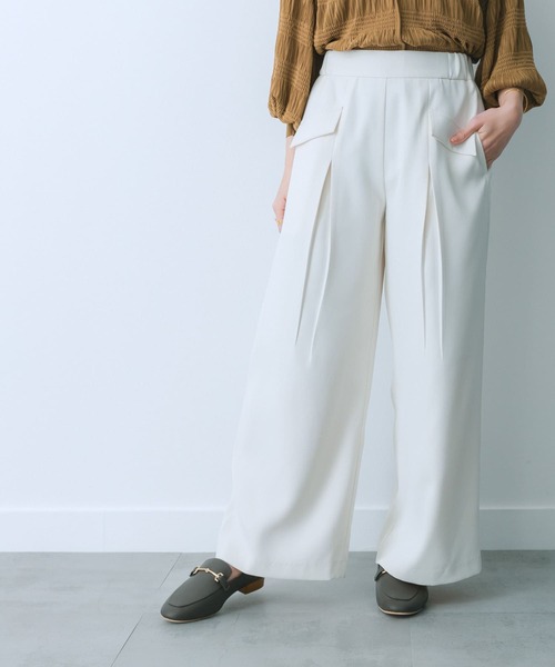 HEYUMM（ヘユム）の「フラップポケットワイドパンツ（その他パンツ・レディース・チャコールグレー/アイボリー/ライトベージュ・MEDIUM/SMALL）」の6枚目の写真