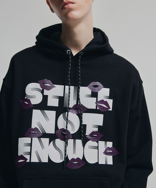 NOISE MAKER(ノイズメーカー)の「リッププリントパーカー(パーカー・メンズ・アッシュ/ブラック・M/L/XL)」の2枚目の写真