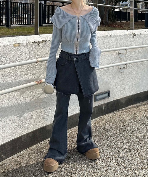 sedacle girl（セダクルガール）の「フロントホック配色オフショルニット（ニット/セーター・レディース・ブラック/ブルー・FREE）」の15枚目の写真