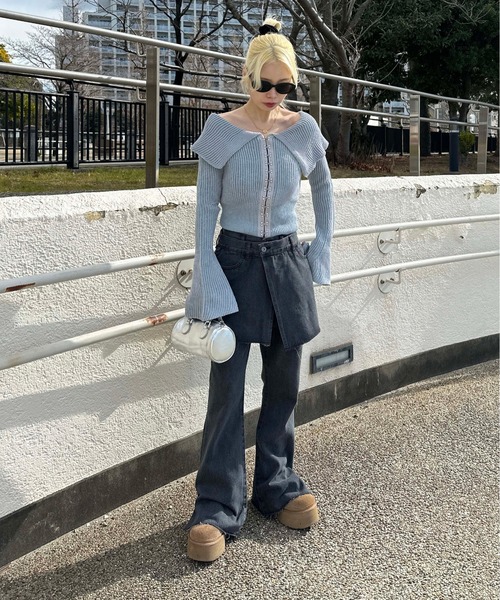 sedacle girl（セダクルガール）の「フロントホック配色オフショルニット（ニット/セーター・レディース・ブラック/ブルー・FREE）」の14枚目の写真