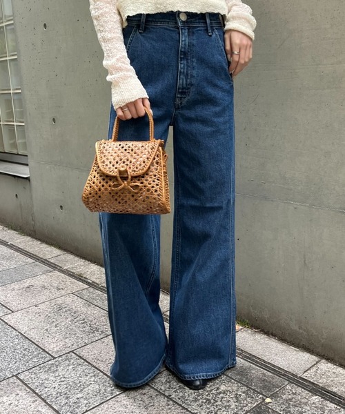 CASA FLINE(カーサフライン)の「【YANUK】別注フレアデニム(デニムパンツ・レディース・インディゴブルー/ブルー・2/0/1)」の16枚目の写真