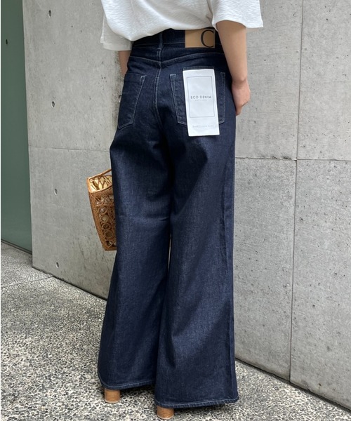 CASA FLINE(カーサフライン)の「【YANUK】別注フレアデニム(デニムパンツ・レディース・インディゴブルー/ブルー・2/0/1)」の9枚目の写真
