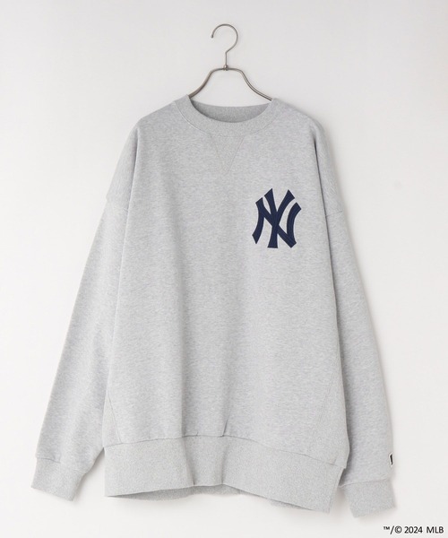 LOWRYS FARM（ローリーズファーム）の「MLB/BIGウラケプルオーバー 105806（Tシャツ/カットソー・レディース・グリーン/レッド/ブルー/グレー・FREE）」の2枚目の写真