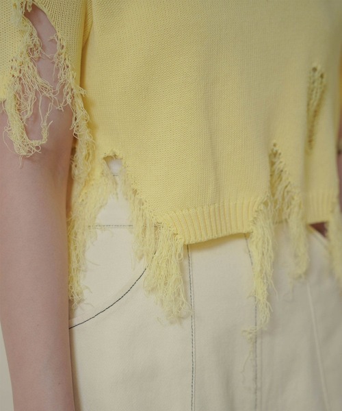 mimi toujours（ミミトゥジュール）の「ショート丈 ダメージ ニット トップス mimi toujours×itsPeachi（ニット/セーター・レディース・イエロー/ライトブルー/ホワイト・M）」の11枚目の写真