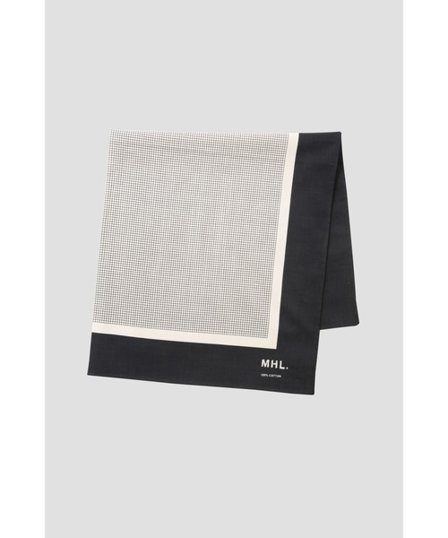 MHL.(エムエイチエル)の「TINY CHECK SCARF(ストール/ショール・レディース・イエロー/チャコール・FREE)」の2枚目の写真