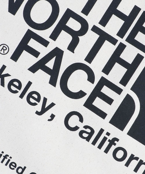 THE NORTH FACE（ザノースフェイス）の「THE NORTH FACE  ORGANIC C TOTE ザ・ノース・フェイス オーガニックCトート（トートバッグ・メンズ・ホワイト×ブラック/ホワイト×ブルー/ホワイト×グリーン/ホワイト×レッド・FREE）」の7枚目の写真