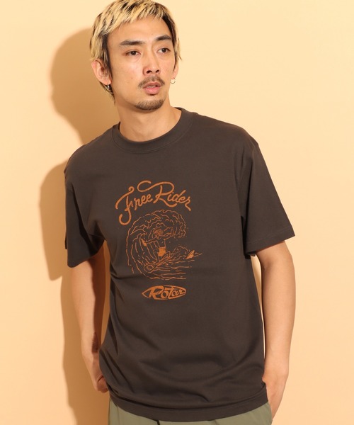 ROTAR（ローター）の「Free Rider Tee（Tシャツ/カットソー・メンズ・オフホワイト/ライトブルー/ピンク系その他/スミクロ・SMALL/MEDIUM/LARGE/X-LARGE）」の5枚目の写真