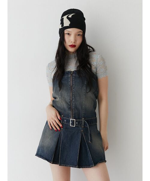 jouetie（ジュエティ）の「タックプリーツデニムキャミワンピース（ワンピース・レディース・ブルー/ブラック・MEDIUM）」の8枚目の写真