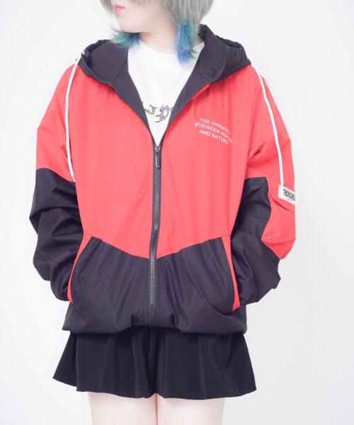 rovtski(ロフトスキー)の「Z)【BLINGLEADS】ABL21470 GRAPHICHOOD BLOUSON/グラフィックフードブルゾン(ブルゾン・レディース・ホワイト×ブルー/ブラック×レッド/ブラック系その他/ブラック×ブルー/ホワイト系その他・FREE)」の15枚目の写真