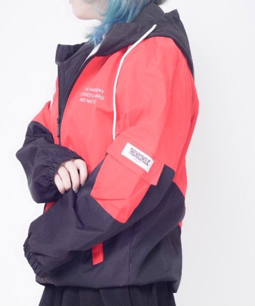 rovtski(ロフトスキー)の「Z)【BLINGLEADS】ABL21470 GRAPHICHOOD BLOUSON/グラフィックフードブルゾン(ブルゾン・レディース・ホワイト×ブルー/ブラック×レッド/ブラック系その他/ブラック×ブルー/ホワイト系その他・FREE)」の13枚目の写真