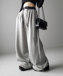 me+em select（ミームセレクト）の「※ツータックレザードッキングワイドスウェットパンツ ／ 2 tuck leather docking wide sweatpants（スウェットパンツ・メンズ）」