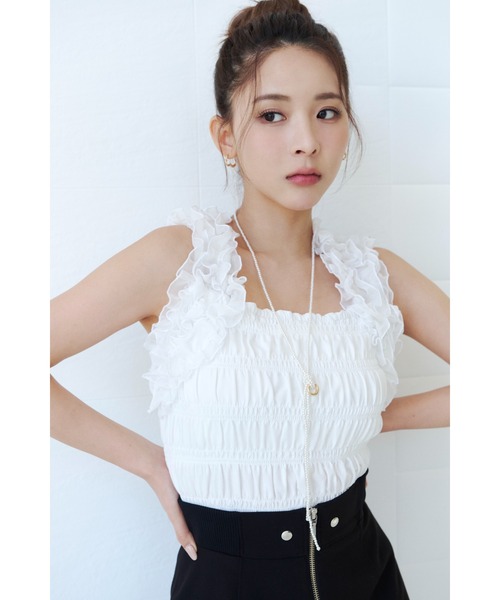 SNIDEL(スナイデル)の「チュールショルダーシャーリングTOPS(Tシャツ/カットソー・レディース・ブルー/ホワイト/ダークグレー・FREE)」の4枚目の写真