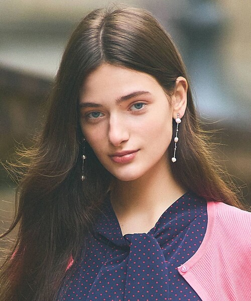 TOCCA(トッカ)の「PEARL STATION EARRINGS 淡水バロックパール イヤリング(イヤリング・レディース・ゴールド系/シルバー系・F)」の11枚目の写真