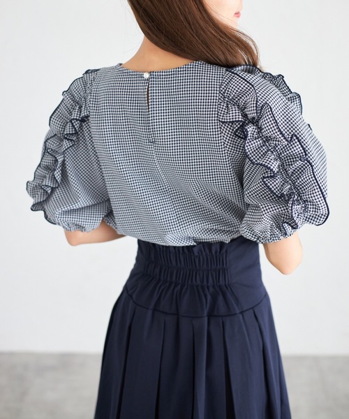 tocco closet(トッコ クローゼット)の「【ZOZO限定】フリルスリーブギンガムチェックブラウス(シャツ/ブラウス・レディース・ネイビー・M)」の16枚目の写真