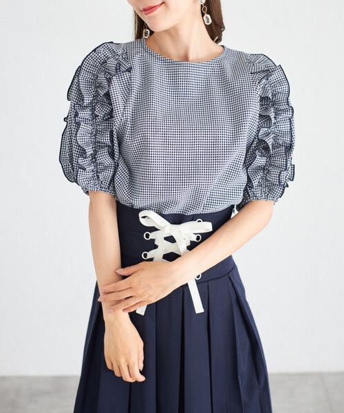tocco closet(トッコ クローゼット)の「【ZOZO限定】フリルスリーブギンガムチェックブラウス(シャツ/ブラウス・レディース・ネイビー・M)」の14枚目の写真