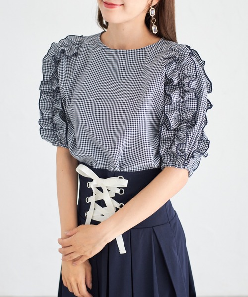 tocco closet(トッコ クローゼット)の「【ZOZO限定】フリルスリーブギンガムチェックブラウス(シャツ/ブラウス・レディース・ネイビー・M)」の19枚目の写真