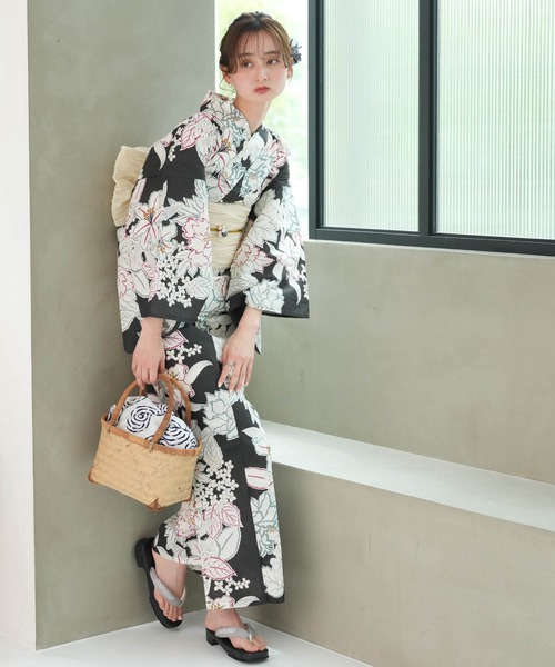 utatane（ウタタネ）の「ひとりで着れる！かんたん二部式浴衣セット 国内染色 美人映えオフホワイト＆先染めベージュ風（浴衣・レディース・ホワイト系5/ホワイト系3/ダークオリーブ/グレー/ホワイト系6/ホワイト系4/ホワイト系8/ホワイト系7/ブラウン/ダークネイビー/ホワイト系2/ホワイト系1・FREE）」の12枚目の写真