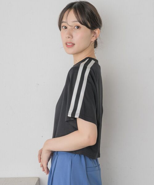 RETRO GIRL(レトロガール)の「袖ラインTEE(Tシャツ/カットソー・レディース・ブラック/オフホワイト/シルバー・FREE)」の13枚目の写真