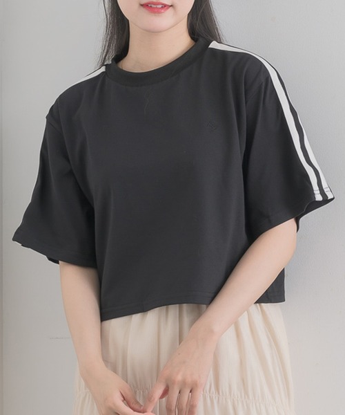 RETRO GIRL(レトロガール)の「袖ラインTEE(Tシャツ/カットソー・レディース・ブラック/オフホワイト/シルバー・FREE)」の1枚目の写真