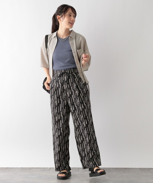 GLOBAL WORK（グローバルワーク）の「【MATINEE LINE】シアー裾ドロストシャツ5分袖/123958（シャツ/ブラウス・レディース・アイボリー/ブラック/ライトグレー・MEDIUM/LARGE）」の17枚目の写真