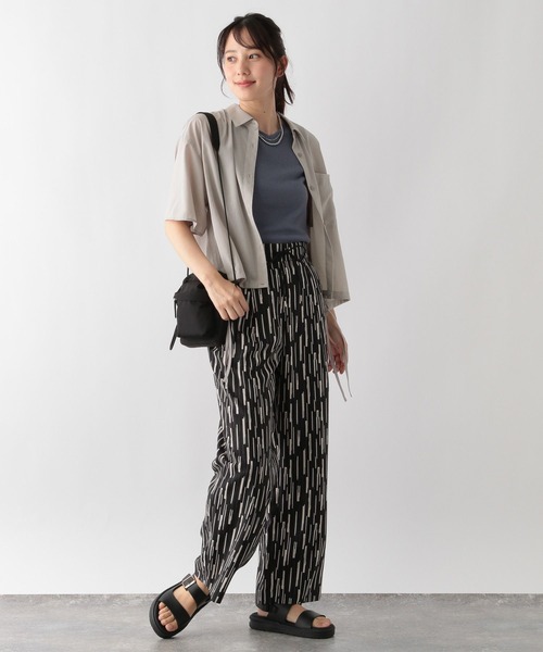 GLOBAL WORK（グローバルワーク）の「【MATINEE LINE】シアー裾ドロストシャツ5分袖/123958（シャツ/ブラウス・レディース・アイボリー/ブラック/ライトグレー・MEDIUM/LARGE）」の18枚目の写真