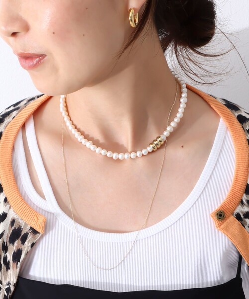 NOLLEY’S（ノーリーズ）の「パールインメタボールネックレス（ネックレス・レディース・オフホワイト・FREE）」の8枚目の写真