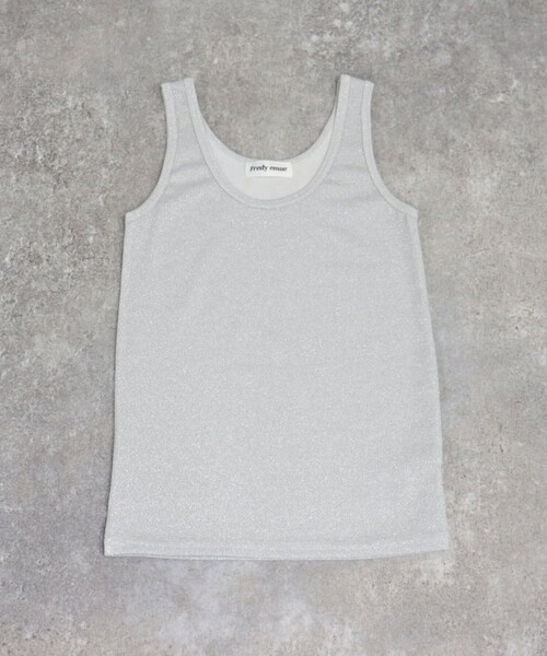 fredy emue(フレディエミュ)の「ラメタンクトップ(タンクトップ・レディース・ブラック/シルバー/ベージュ・38)」の3枚目の写真