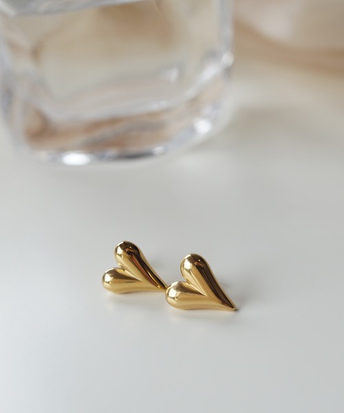 CERCA(チェルカ)の「saran jewelry/アレルギー対応 ハートピアス(ピアス(両耳用)・レディース・ゴールド/シルバー・FREE)」の2枚目の写真