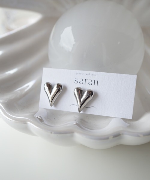 CERCA(チェルカ)の「saran jewelry/アレルギー対応 ハートピアス(ピアス(両耳用)・レディース・ゴールド/シルバー・FREE)」の3枚目の写真