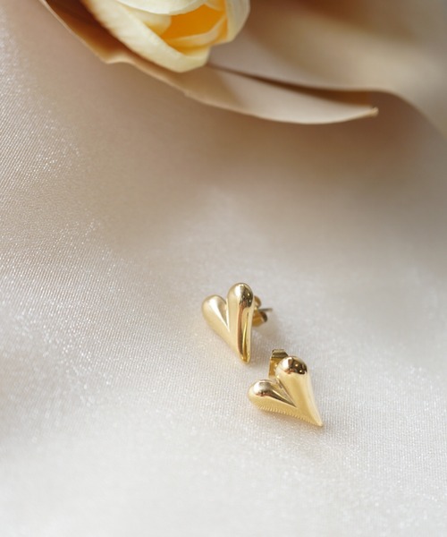 CERCA(チェルカ)の「saran jewelry/アレルギー対応 ハートピアス(ピアス(両耳用)・レディース・ゴールド/シルバー・FREE)」の4枚目の写真