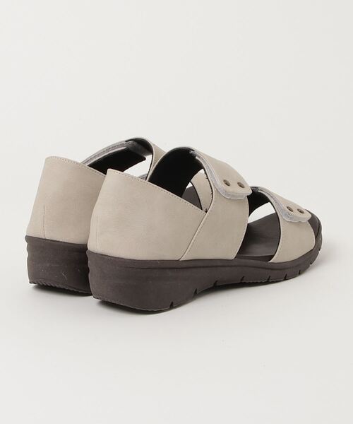 Penny カシメが可愛いかかと付きサンダル 6841（サンダル