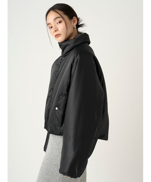 FRAY I.D(フレイアイディー)の「サテンパッファージャケット(ダウンジャケット/コート・レディース・ブラック/ベージュ・0/1)」の5枚目の写真