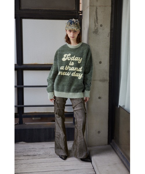 SLY（スライ）の「【限定展開】JQ LOGO MINKY LOOSE KNIT TOPS ジャガード ロゴ ミンキー ルーズ ニット トップス（ニット/セーター・レディース・ブラック系その他2/カーキ/ピンク系その他・FREE）」の20枚目の写真