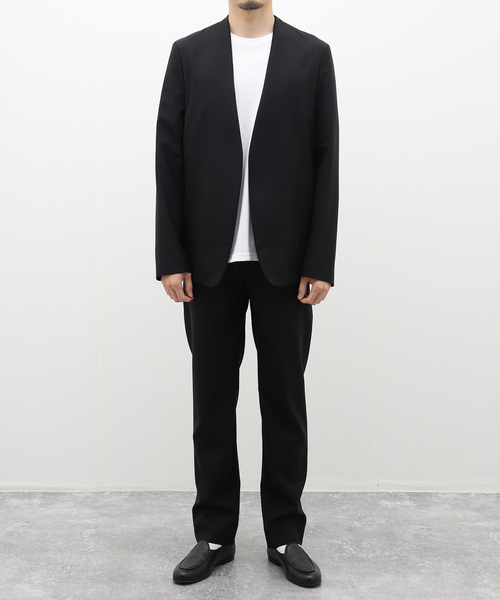Maison Margiela(メゾンマルジェラ)の「Maison Margiela (メゾン マルジェラ) No Collar Jacket S.U S50BN0447/S44330(ノーカラージャケット・メンズ・ブラック・46/50/48)」の3枚目の写真