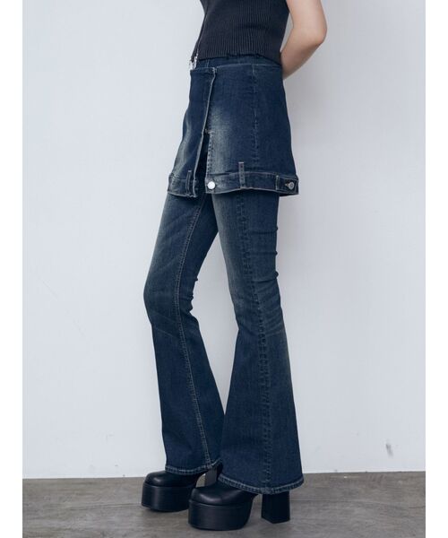 EMODA（エモダ）の「ウエストレイヤーハイウエストフレアパギンス（デニムパンツ・レディース・ブラック/インディゴブルー・X-SMALL/SMALL/MEDIUM）」の6枚目の写真