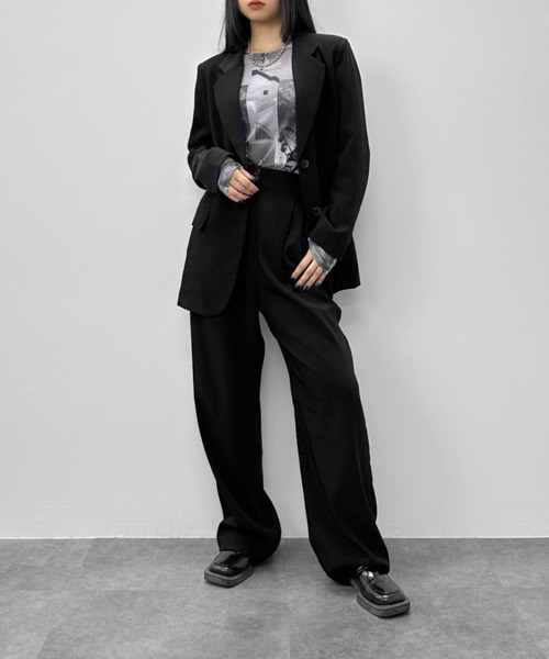 LVEU.(ラブユ.)の「【LVEU.】フォトプリントクルーネックシアートップス / トップス カットソー シアー シースルー プリント フォト 長袖 クルーネック レイヤード ブラック ブルー(Tシャツ/カットソー・レディース・ブラック/ブルー・FREE)」の11枚目の写真