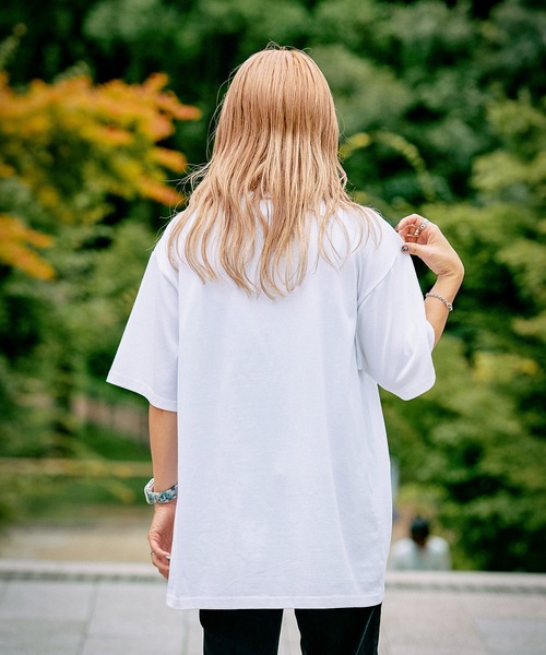 GORDON MILLER(ゴードンミラー)の「GORDON MILLER VIBTEX ロゴ Tシャツ(Tシャツ/カットソー・メンズ・ホワイト/ブラック・2/1/3)」の13枚目の写真
