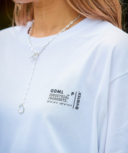GORDON MILLER(ゴードンミラー)の「GORDON MILLER VIBTEX ロゴ Tシャツ(Tシャツ/カットソー・メンズ・ホワイト/ブラック・2/1/3)」の14枚目の写真