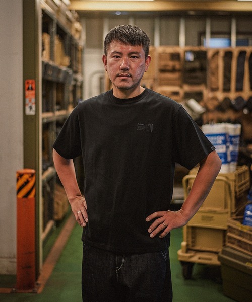 GORDON MILLER(ゴードンミラー)の「GORDON MILLER VIBTEX ロゴ Tシャツ(Tシャツ/カットソー・メンズ・ホワイト/ブラック・2/1/3)」の19枚目の写真