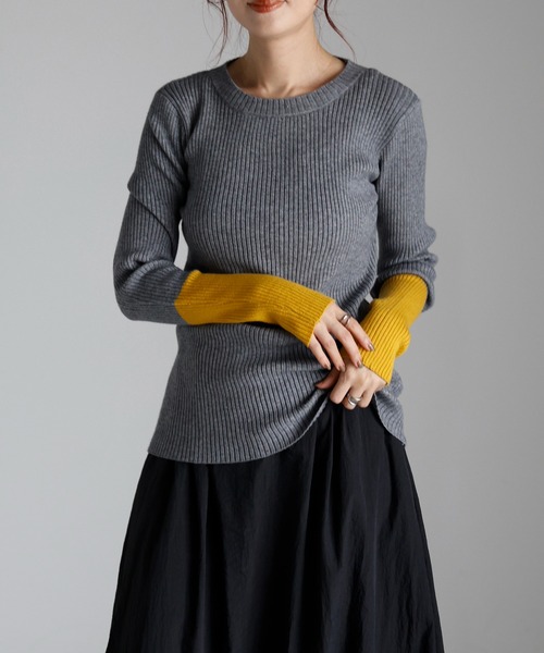 r.（アールドット）の「リブニット　バイカラースリーブプルオーバー（ニット/セーター・レディース・ターコイズブルー/グレー/カーキ/ブラック/ベージュ・FREE）」の3枚目の写真