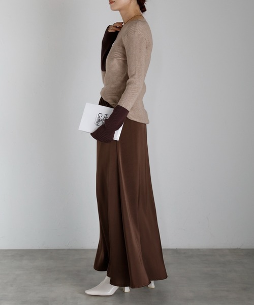 r.（アールドット）の「リブニット　バイカラースリーブプルオーバー（ニット/セーター・レディース・ターコイズブルー/グレー/カーキ/ブラック/ベージュ・FREE）」の7枚目の写真