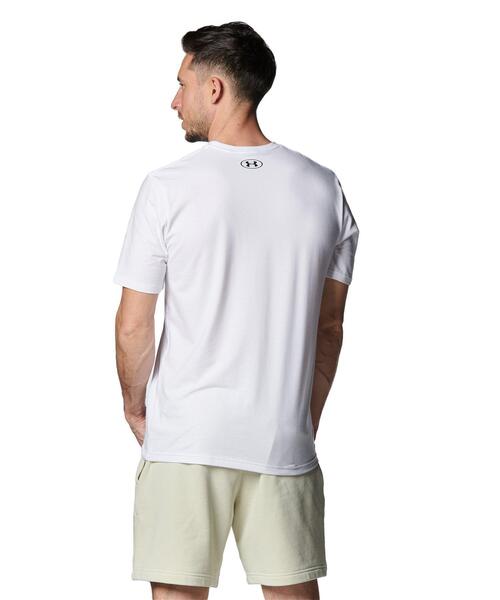UNDER ARMOUR（アンダーアーマー）の「UAスポーツスタイル ロゴ ショートスリーブTシャツ（トレーニング/メンズ）（Tシャツ/カットソー・メンズ・ホワイト・L/S/2XL/XL/M）」の2枚目の写真