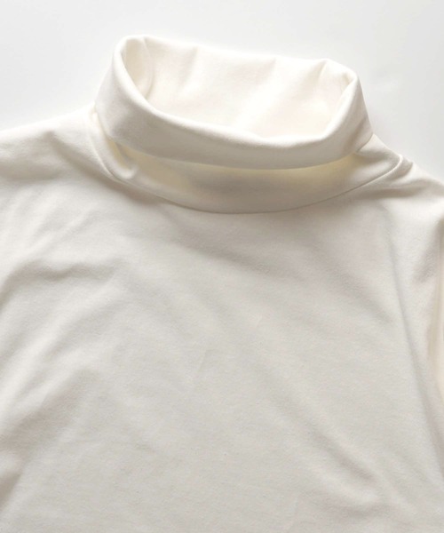 Confirm(コンファーム)の「フライス ベーシックタートルネックロンT【Confirm】(Tシャツ/カットソー・メンズ・ホワイト/ブラック・M/L)」の8枚目の写真