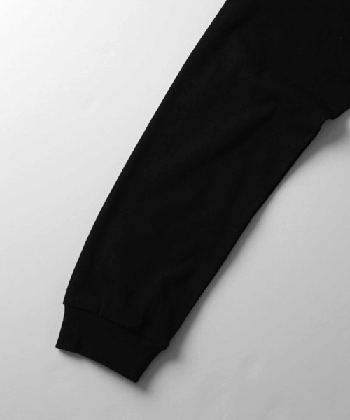 Confirm(コンファーム)の「フライス ベーシックタートルネックロンT【Confirm】(Tシャツ/カットソー・メンズ・ホワイト/ブラック・M/L)」の14枚目の写真