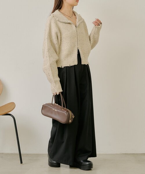 RAY CASSIN（レイカズン）の「ベルト付きワイドタックスラックスパンツ（その他パンツ・レディース・グレー系その他2/ベージュ/ブラック・FREE）」の5枚目の写真