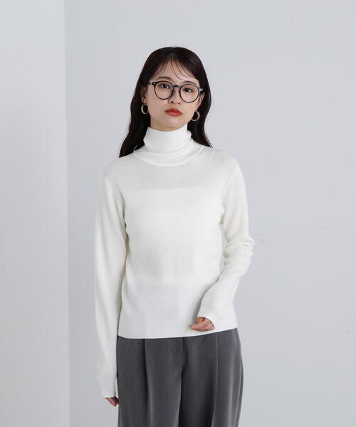 N.（N. Natural Beauty Basic）（エヌエヌナチュラルビューティーベーシック）の「◆ウール混ハイネックニット（ニット/セーター・レディース・レッド/オフホワイト/ブルー/ブラック・MEDIUM）」の14枚目の写真