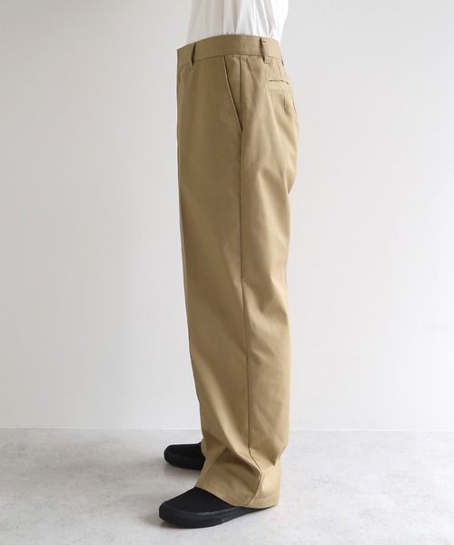ANME（アンメ）の「TCツイルセンタープレスストレートワイドパンツ（チノパンツ・レディース・ブラック/カーキ/ベージュ・M/L/XL/XXL）」の19枚目の写真
