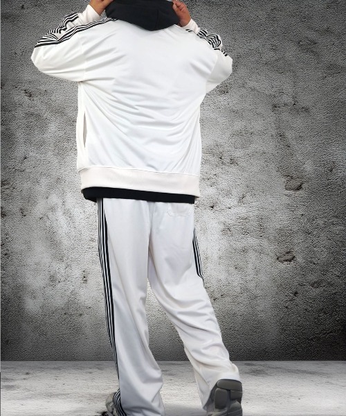 Burner（バーナー）の「【GROOVY STORE】SETUP対応　サイドラインオーバーサイズトラックジャケット（ジャージ・メンズ・グリーン/チャコールグレー/アイボリー/ブラック・M/L/LL）」の10枚目の写真